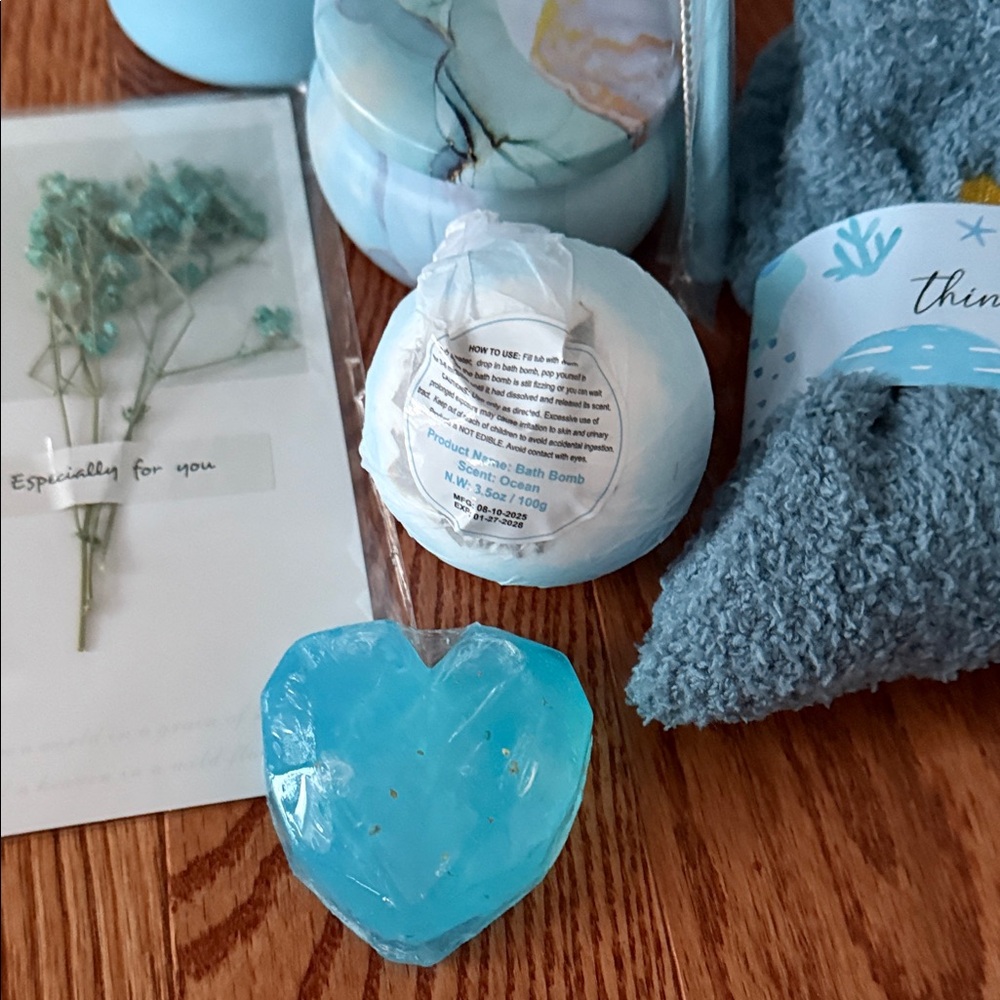 Spa Gift Set - Picture 7 of 11